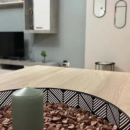 One-bedroom Near U.s. Embassy 아파트 *