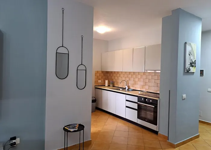 Apartment One-bedroom Near U.s. Embassy Tirana